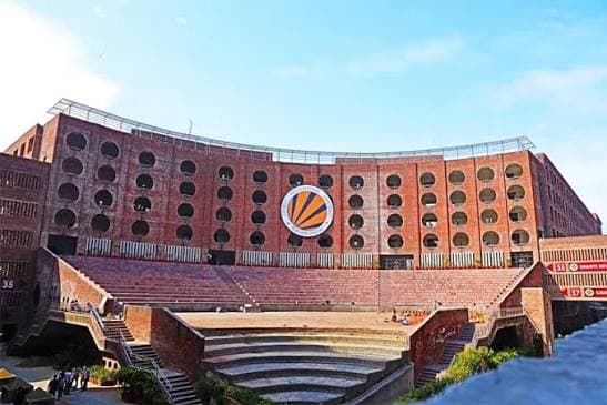 LPU Jalandhar - 7 days to apply